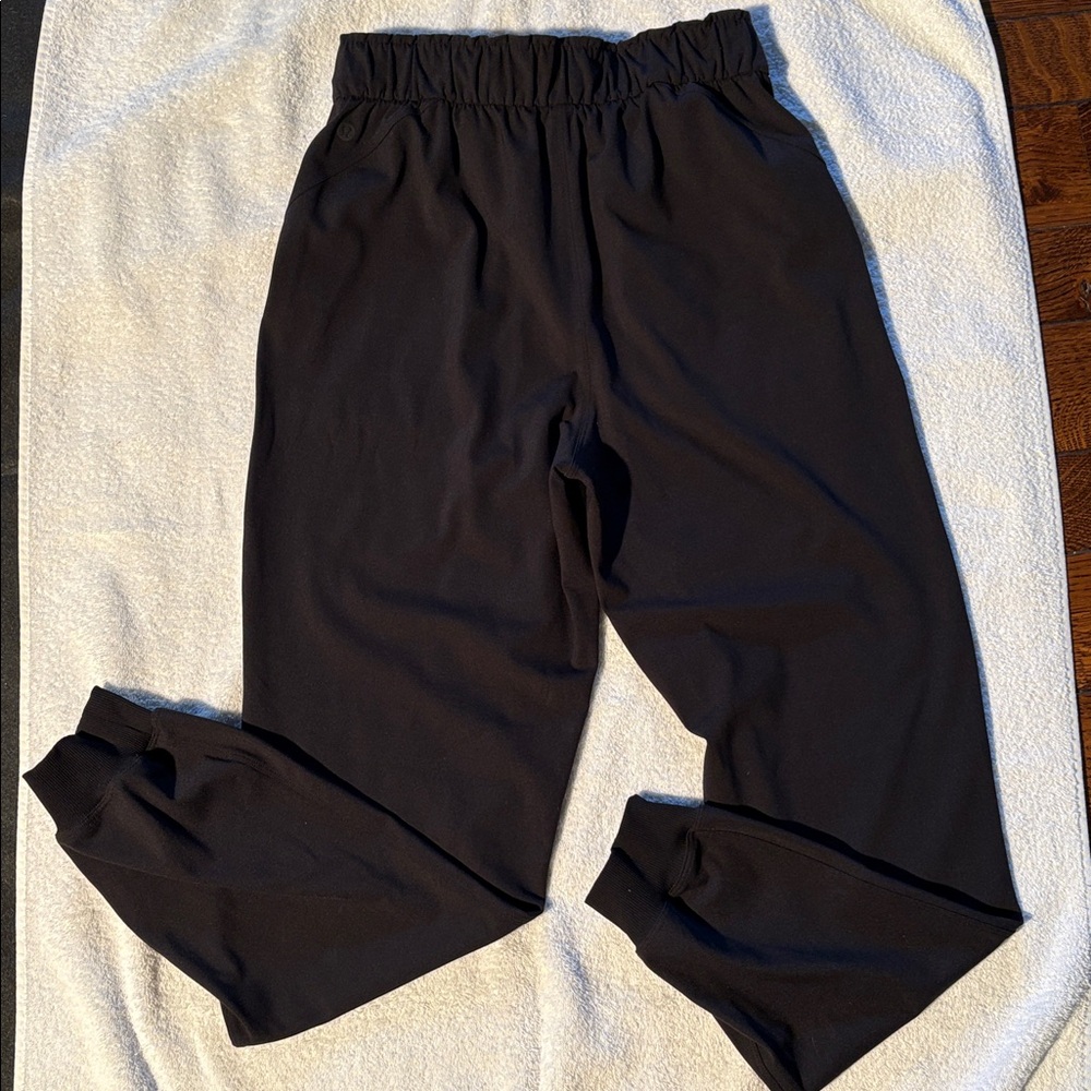 NWOT Lululemon Stretch Luxtreme High Rise Jogger - Picture 8 of 15